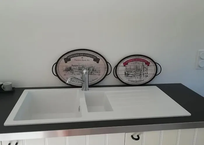 Gold Apartment Saint-Come-de-Fresne